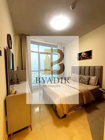 **2BR Sea & City View | Corniche Residence**