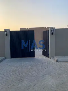 🏡 First tenant in Al Khuzamiyah | New house with 3 master bedrooms and a spacious yard for 95,000