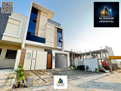 Villa with high-end finishes; the price includes registration and ownership fees. Features spacious rooms.