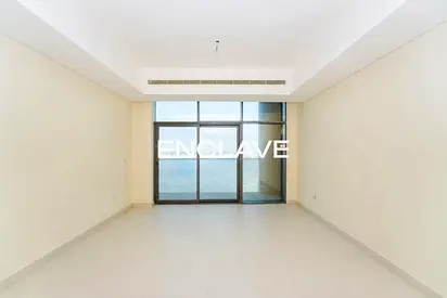 Spacious 1BR | 903 Sq.Ft. | 5.5% ROI | Downtown