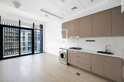 Vacant Unit | Pool and Amenities View | High Floor