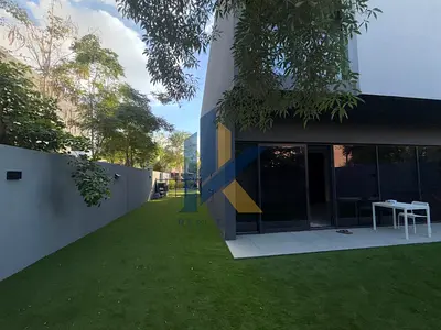 🏡✨ Spacious 3-Bedroom Townhouse for Rent in Robinia, Masaar 🌿🏠