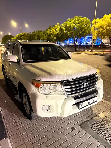 2014 Toyota Land Cruiser GXR GCC Specs