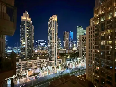 Skyline | Luxury Apartment | Downtown Lifestyle
