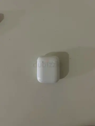 Apple AirPods (1st/2nd gen) charging case