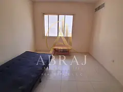 Big Spacious lavish 1bhk 2 bathroom With Balcony just rent 27k