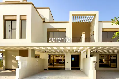 BEST VALUE | SINGLE ROW | CLOSE TO CENTRAL HUB