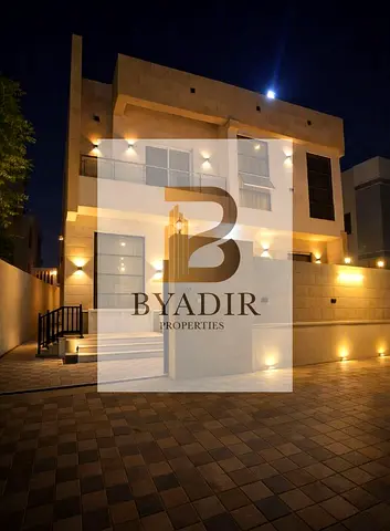luxury 5 bedroom villa for sale in prime location at yasmeen including electricity and water