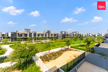 Corner IBrand New 4 Bed plus MaidsI Park Facing