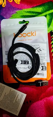Toecki braided USB-A to USB-C charging cable 1.2m - black (new)