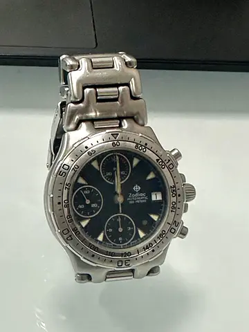 ZODIAC GOLD DOT CHRONOGRAPH
VALJOUX 7750 REF 406.40.14