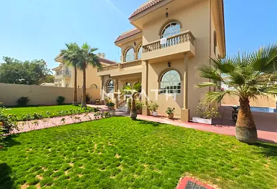 Independent Villa | Private Garden | Close to Park
