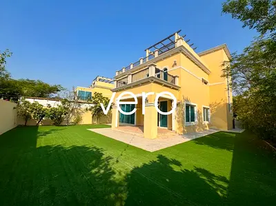 4BR Nova  | Immaculate | Vacant Soon