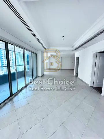 - Free air conditioning - Free parking space - Free access to a gym and swimming pool- Complimentary maintenance provided before move-in
