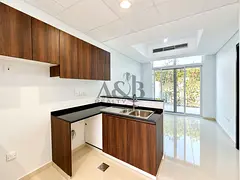 SPACIOUS | SINGLE ROW | HUGE GARDEN | VACANT
