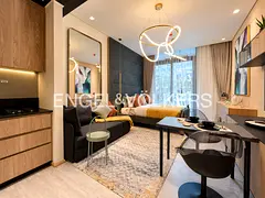 Furnished Studio | Direct Pool Access | VOT
