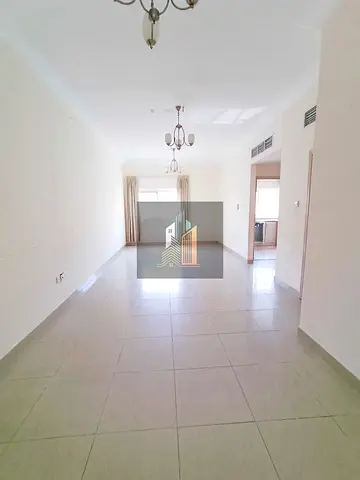 BIG SIZE 1BHK// MASTER ROOM WITH WARDROBE// NEAR TO PARK & KING FAISAL ROAD