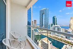 Chic Studio| Furnished | 5 min to the Beach