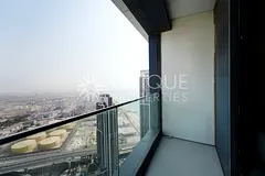 Luxury 1BR | Spacious | Prime Location |High Floor