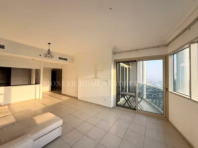 1BR| WITH BALCONY| LAKE VIEW| HIGH FLOOR| VACANT|