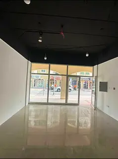 Streetfront Shop | International City | High Ceiling Unit