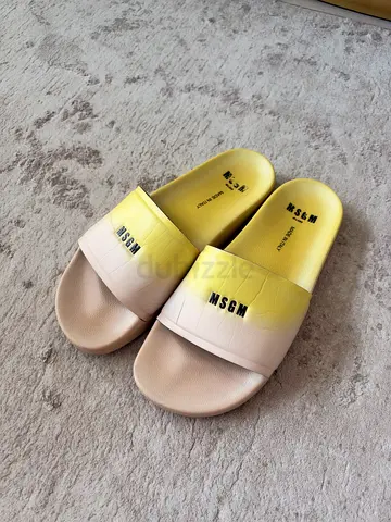 MSGM yellow ombre slide sandals - size 40