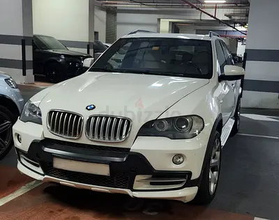 BMW X5 2009 4.8i GCC Specs