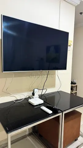 LG 43” 4K UHD Smart TV
