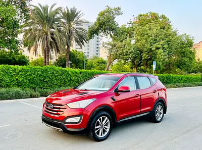 Hyundai Santa Fe 2016 Model GCC Specs Low kilometer