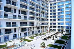 2 Bedroom Apartment with Stunning Water View