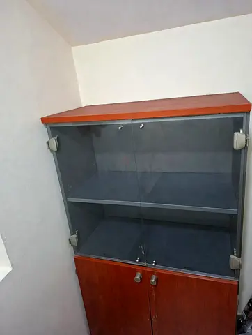 Wood & Glass Display Cabinet / Bookcase - 2 Shelves, Lockable