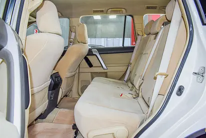 2015 Toyota PRADO — миниатюра 17