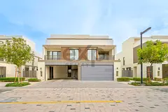 5 Bed | Green Belt | Upgraded | Solar Panels