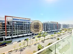 Boulevard view •• spacious layout •• very hot offer •• luxurious & lavish studio •• 