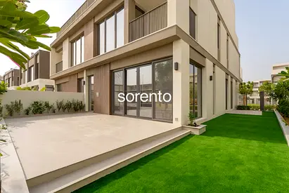 Twin Villa | Landscaped | Vacant from 29-8