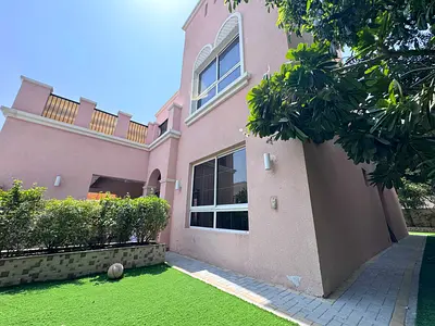 CLOSE TO MALL | BRANDED FURNISHING | SPACIOUS