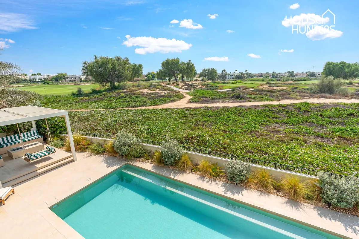 Best-Priced Upgraded Golf Course Villa