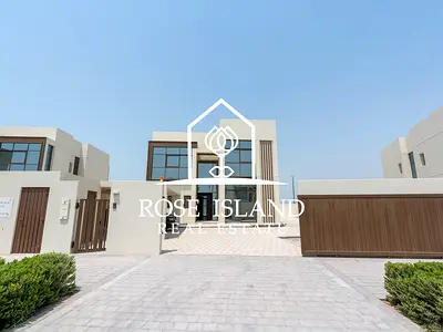 HOT DEAL| Single Row|Ready to Move In|Luxury Villa