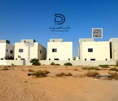 للبيع أرض سكنية في الحليو 2 عجمان بمساحة 3014 قدم مربع تصريح فيلا أرضي وأول بسعر 600 ألف درهم وقريبة من دوار أزهى وشوارع رئيسية