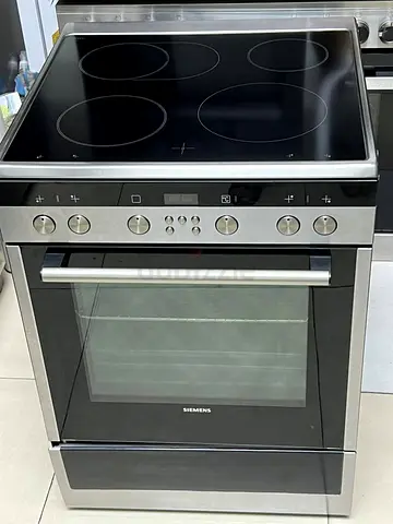 Siemens freestanding electric cooker with ceramic hob and oven - good condition