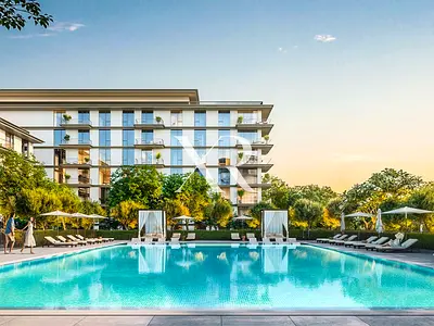 COMMUNITY EXPERT |HIGH FLOOR | SEA VIEW