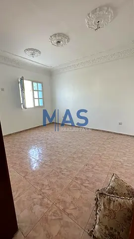 🏡 House for sale in Al Khuzamiyah | 12,000 sq ft and annual income of 80,000