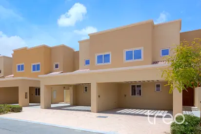 Vacant soon | Single Row | Private Garden