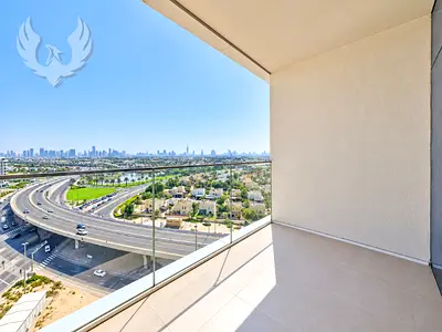 Luxury Living | Emirates Hills View lVacant Oct 25