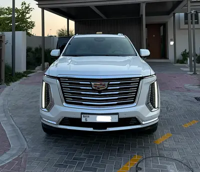 2025 Cadillac Escalade Premium Luxury Platinum | GCC Specs | Excellent Conditio | Only one in Market
