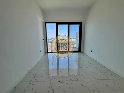 Luxurious Studio flat ||Multiple Layouts ||Near Metro Station