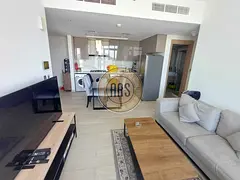 Fully furnished 3BHK apartment with fully fitted kitchen only 125k ready to move