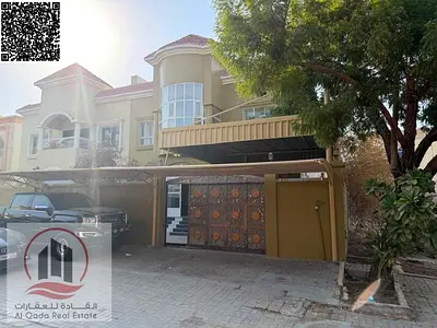فيلا اعاده بيع في عجمان بمنطقه المويهات 3 مساحه 3200 قدم تتكون من 5 غرف نوم ماستر  صاله  مجلس كبير مع الحمام وعدد 2 مطبخ + غرفه خادمه تملك حر