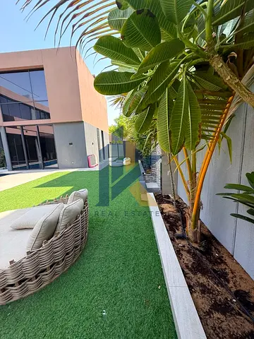 Ultra-Luxury 5BR Villa with Private