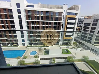 Luxurious and spacious 1BHK apartment with fully fitted kitchen only 68K ready to move